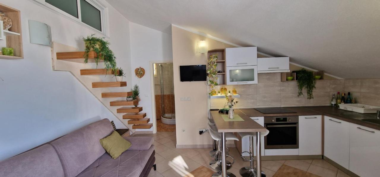 Apartment Panorama Traù Esterno foto